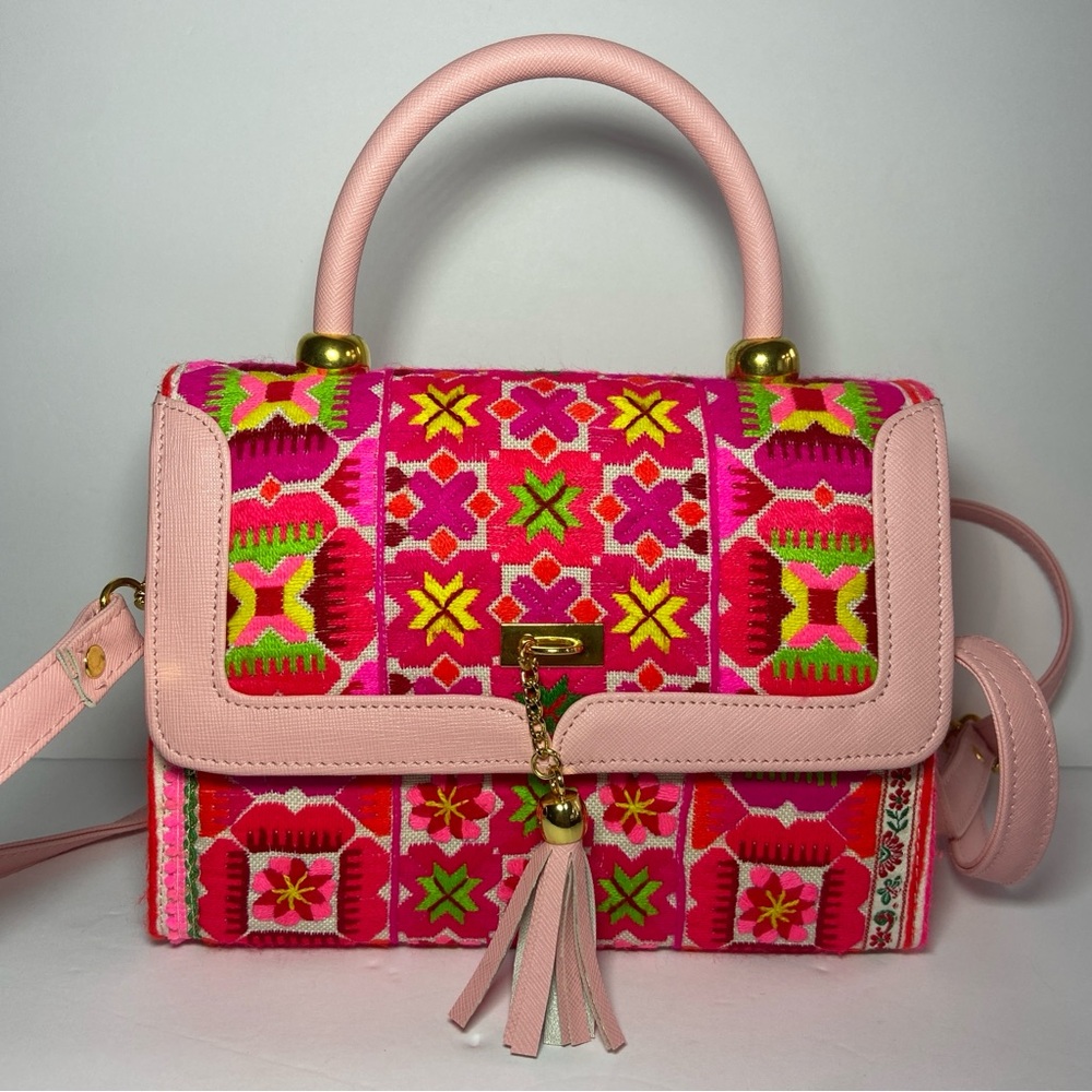 Embroidered Floral handbag & geometric pattern, tassel accent, unbranded, New